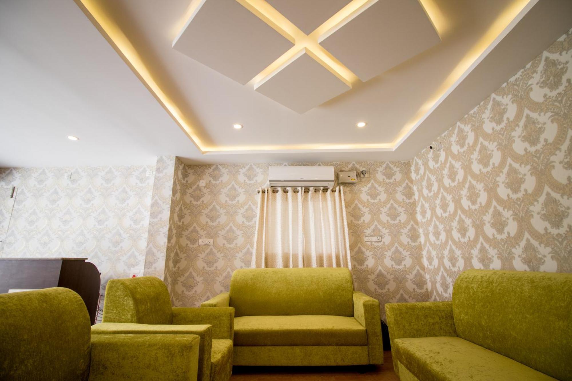 Pearl Suites, Tirupati Bagian luar foto