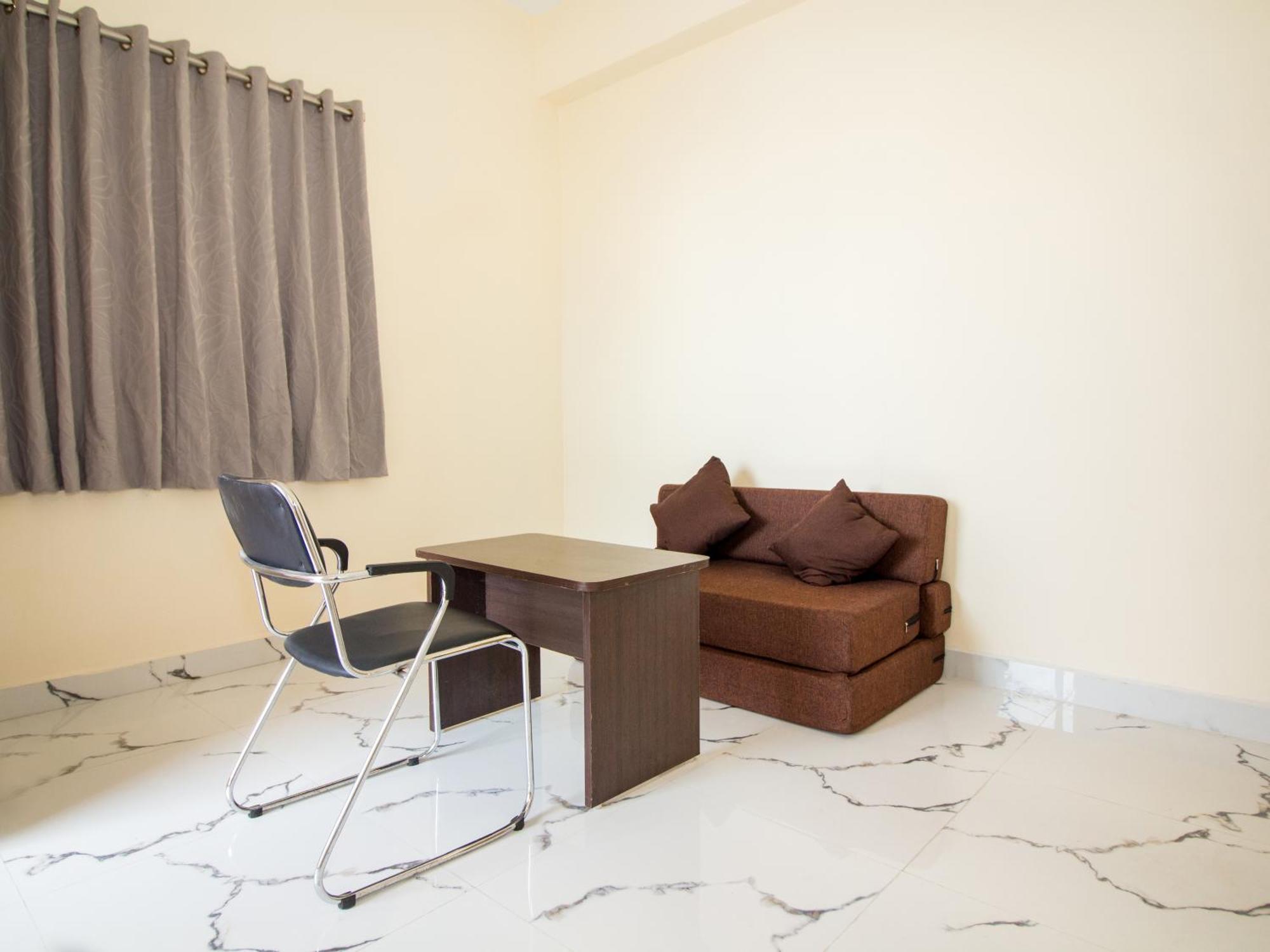 Pearl Suites, Tirupati Bagian luar foto