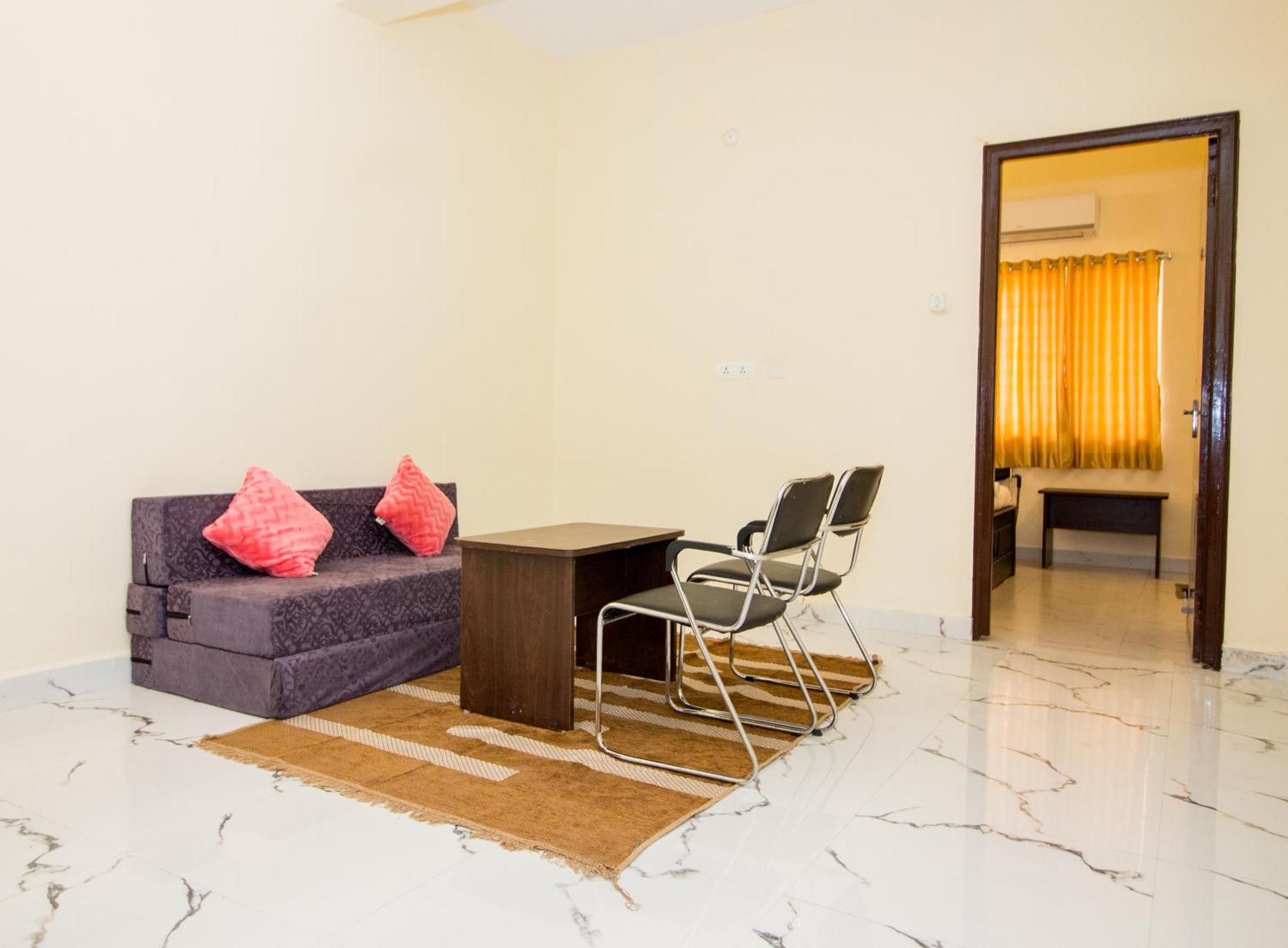 Pearl Suites, Tirupati Bagian luar foto