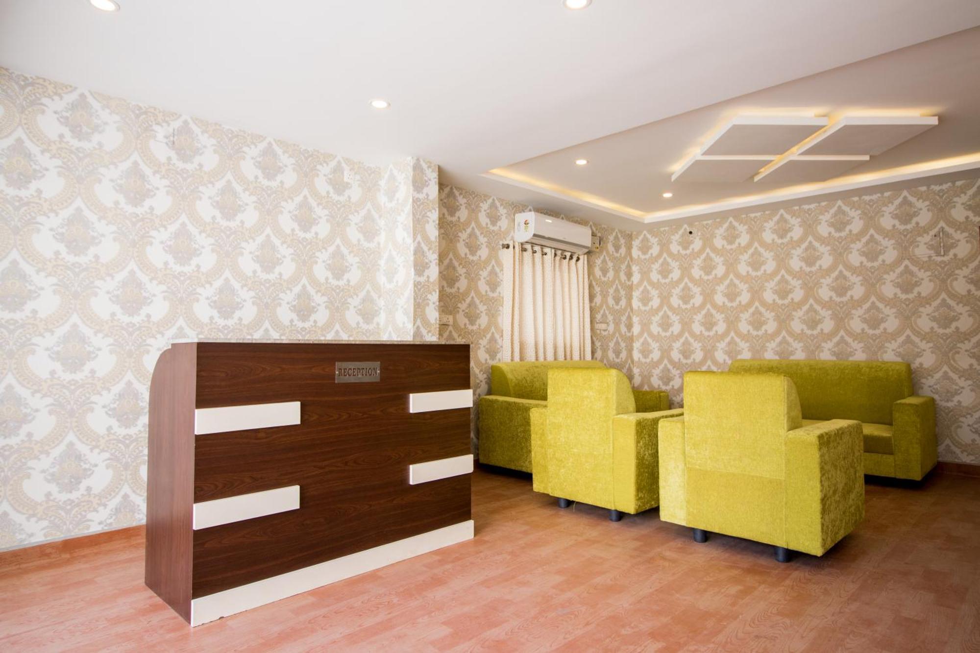 Pearl Suites, Tirupati Bagian luar foto